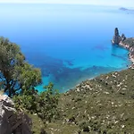 Issicoro 3*