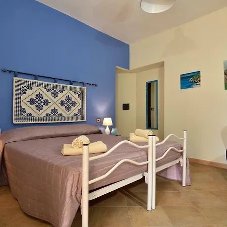 Bed & Breakfast Issicoro Baunei