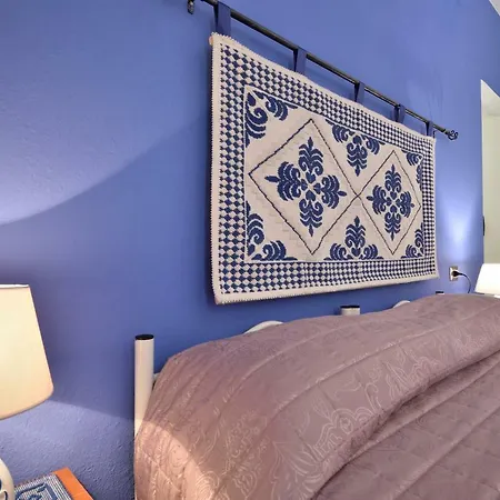 Oda ve Kahvaltı Issicoro